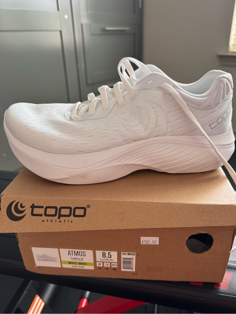 Topo Athletic Atmos Men’s Running Shoes Size 8.5 White New